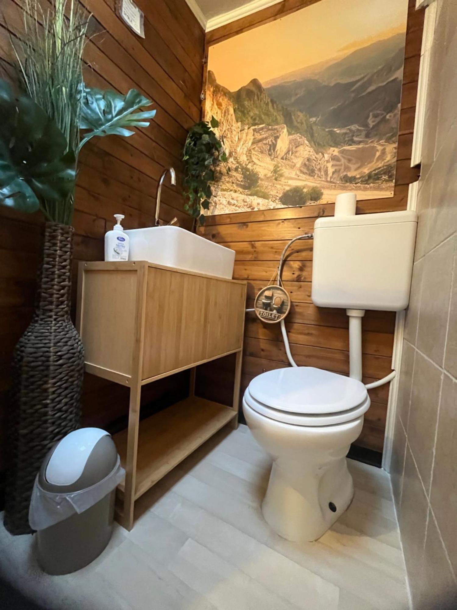 Lo Chalet Del Relax Carrara Exterior photo